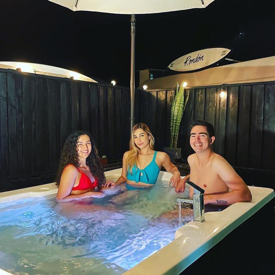 Bushotel Puerto Viejo With Private Hot Tube Very Close To Town Puerto Viejo de Talamanca 외부 사진